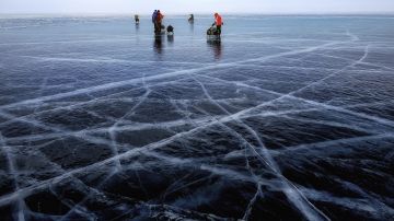 Autoridades: el hielo nunca debe considerarse completamente seguro
