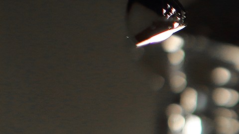 Las piezas de Cristian Castro están creadas con materiales reciclados. Foto: Cortesía