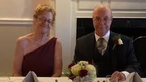 El amor de esta pareja siguió vivo al reunirse después de 57 años.