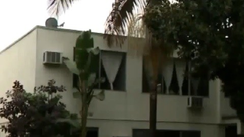 Las autoridades respondieron a un llamado de emergencia en la residencia ubicada en Laurel Avenue, West Hollywood.