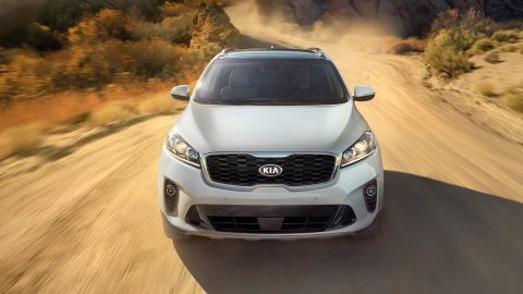 gallery_sorento_2019_exterior_awd-trail--kia-1280x-jpg