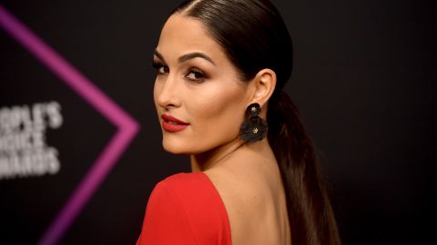 Nikki Bella se retiró de los cuadriláteros.