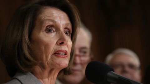 La presidenta de la Cámara de Representantes, Nancy Pelosi, solicitó al presidente estadounidense, Donald Trump, que aplace el tradicional discurso sobre el Estado de la Unión.