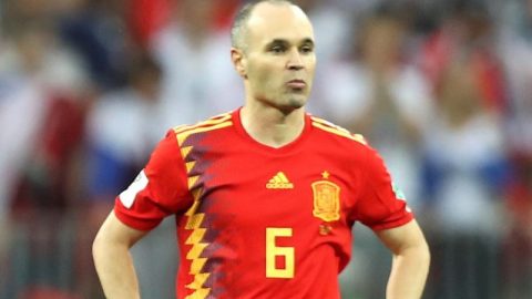 Andrés Iniesta fu muy criticado por una foto que subió a sus redes sociales.