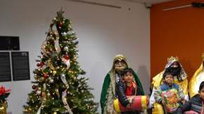 Los Reyes Magos llevarán regalos para los niños asistentes. / foto: consulmex.