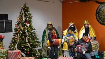 Los Reyes Magos llevarán regalos para los niños asistentes. / foto: consulmex.
