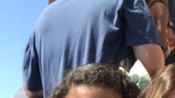 Jessie Guzmán, un joven padre de familia de 30 años de Los Ángeles, viajará a Atlanta para ver la gran final del Super Bowl. (Foto suministrada).