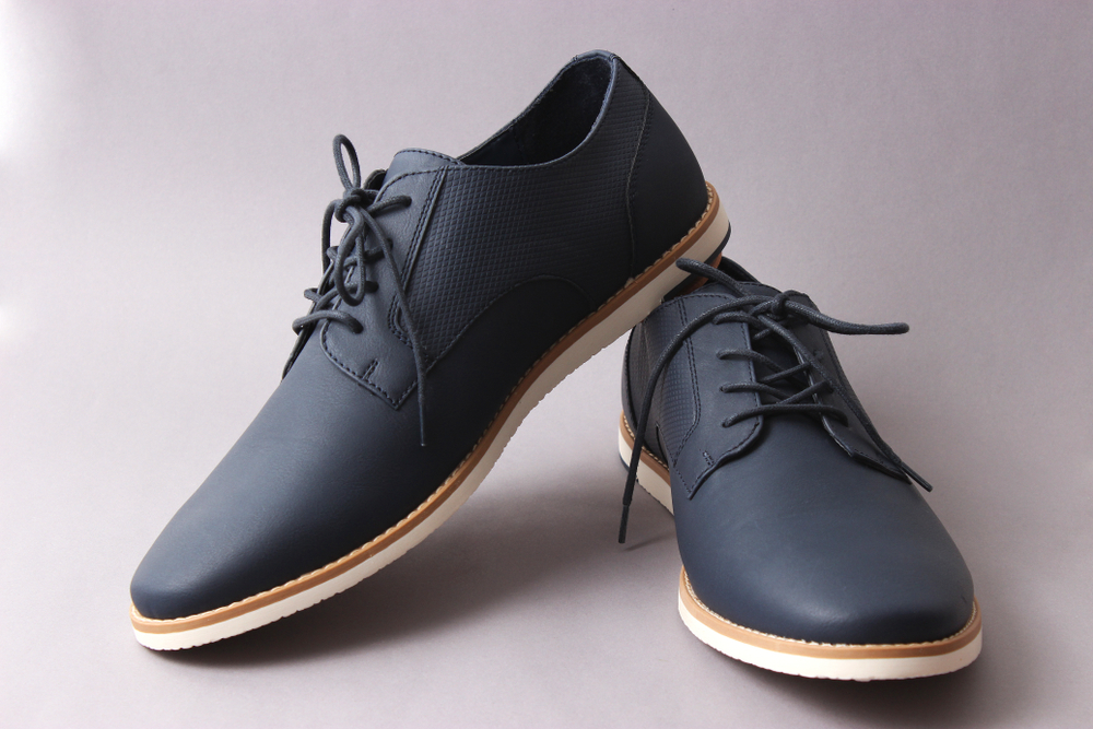 imagen de zapatos casuales de la marca 206 Collective para hombres