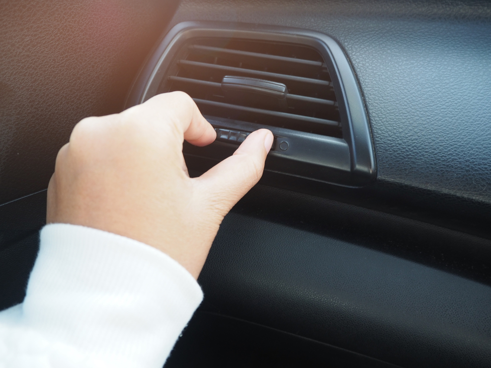Noticias, Cómo y por qué es importante limpiar el aire acondicionado de tu  auto