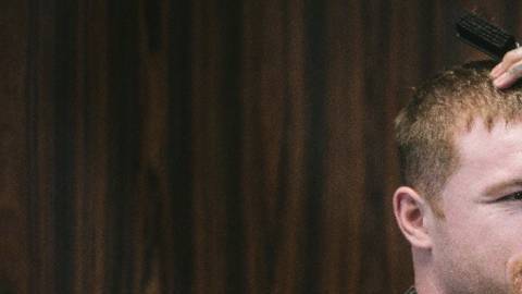 "Canelo" Álvarez se rasuró y subastó toda su barba, para recaudar fondos por una buena causa