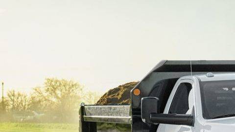 2018_ram_chassis_cab_dumptruckhaulingsand-1.jpg.image_.1000-1