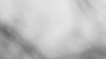 Un hombre quita nieve en St. Paul, Minnesota.