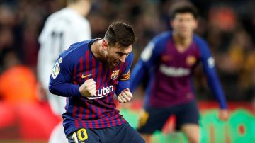 Lionel Messi hizo doblete en el empate 2-2 de Barcelona con el Valencia