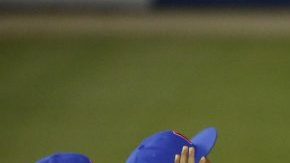 Los jugadores de Panamá celebran la victoria ante Dominicana en la Serie del Caribe 2019.