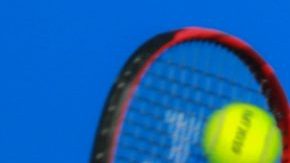 La tenista puertorriqueña Mónica Puig en acción durante la primera ronda del Abierto Mexicano de tenis en Acapulco, México.