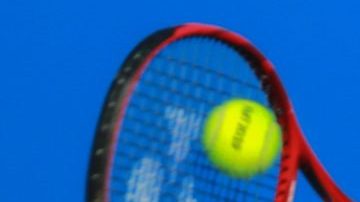 La tenista puertorriqueña Mónica Puig en acción durante la primera ronda del Abierto Mexicano de tenis en Acapulco, México.
