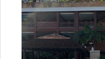 Raúl Jiménez presumió sus piernas y se robó la atención en Twitter