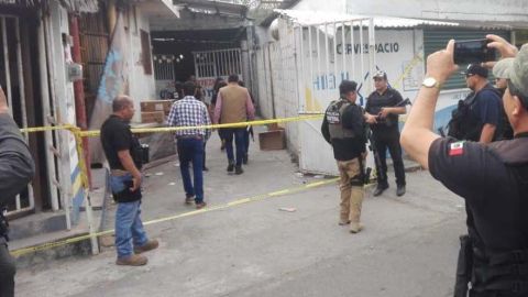 Imagen del operativo en una bodega de Veracruz.