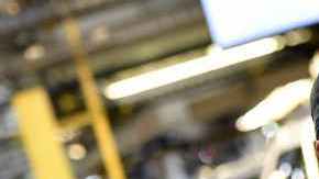 Habrá contratación de personal y renovaciones en las fábricas