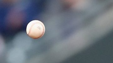 Nolan Arenado firmó millonaria extensión de contrato con los Colorado Rockies.