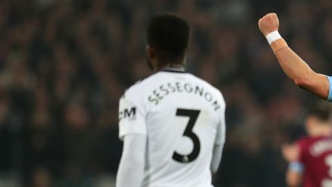 "Chicharito" Hernández llegó a 200 goles en su carrera