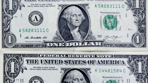 El dólar mantiene altibajos en México.
