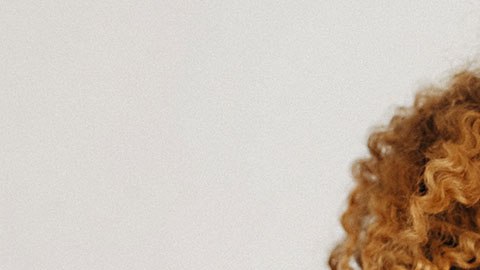 El ser tímido o un poco retraído no debería ser obstáculo para avanzar en tu carrera.