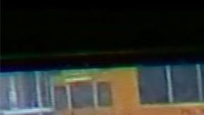 El momento en el que el autobús choca.