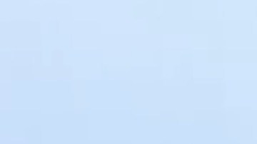 La nieve cae sobre los árboles de Joshua cuando una tormenta lleva nieve a elevaciones particularmente bajas en todo el sur de California.