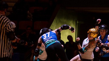 La lucha en patines llega al Área de la Bahía.