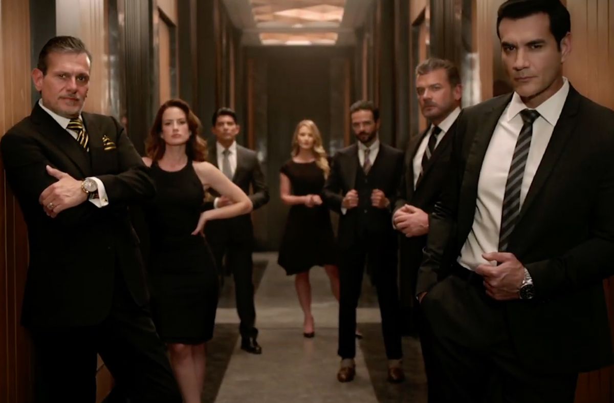 Tus abogados favoritos regresan': Primer avance de la nueva temporada de 'Por  amar sin ley' por Univision - La Opinión