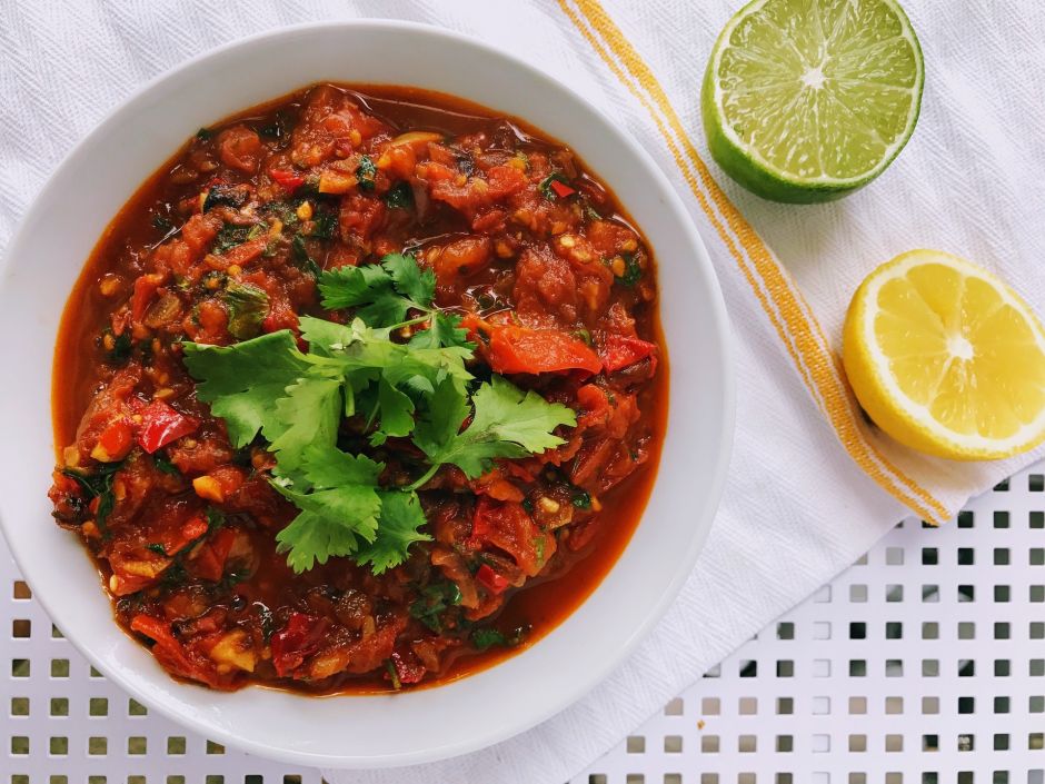 Empezaron con la salsa Chilttepica, una combinación del nombre de este chile con pica, y posteriormente introdujeron a su abanico de productos