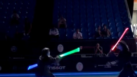 Las batallas de esgrima ya serán al estilo de Star Wars, con sables de luz