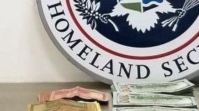 El dinero que no es reportado correctamente es confiscado.