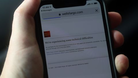 Esta es la segunda falla en el sistema que tiene Wells Fargo en lo que va del mes.