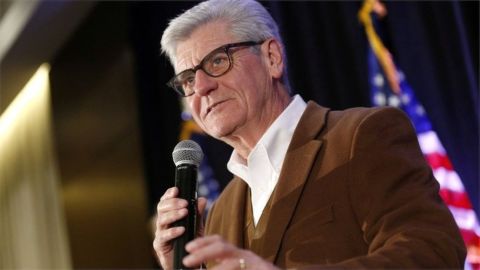 El gobernador de Mississippi Phil Bryant.
