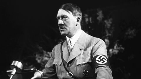 106169867_hitlernurgetty
