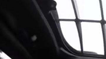 Hombre casas destruye