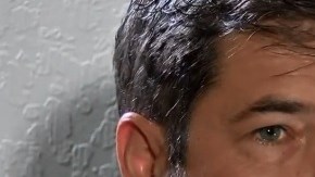 "La acusación de que pude haberle hecho daño a una de mis hijas es falsa e impensable", sostuvo Arámbula en un comunicado.