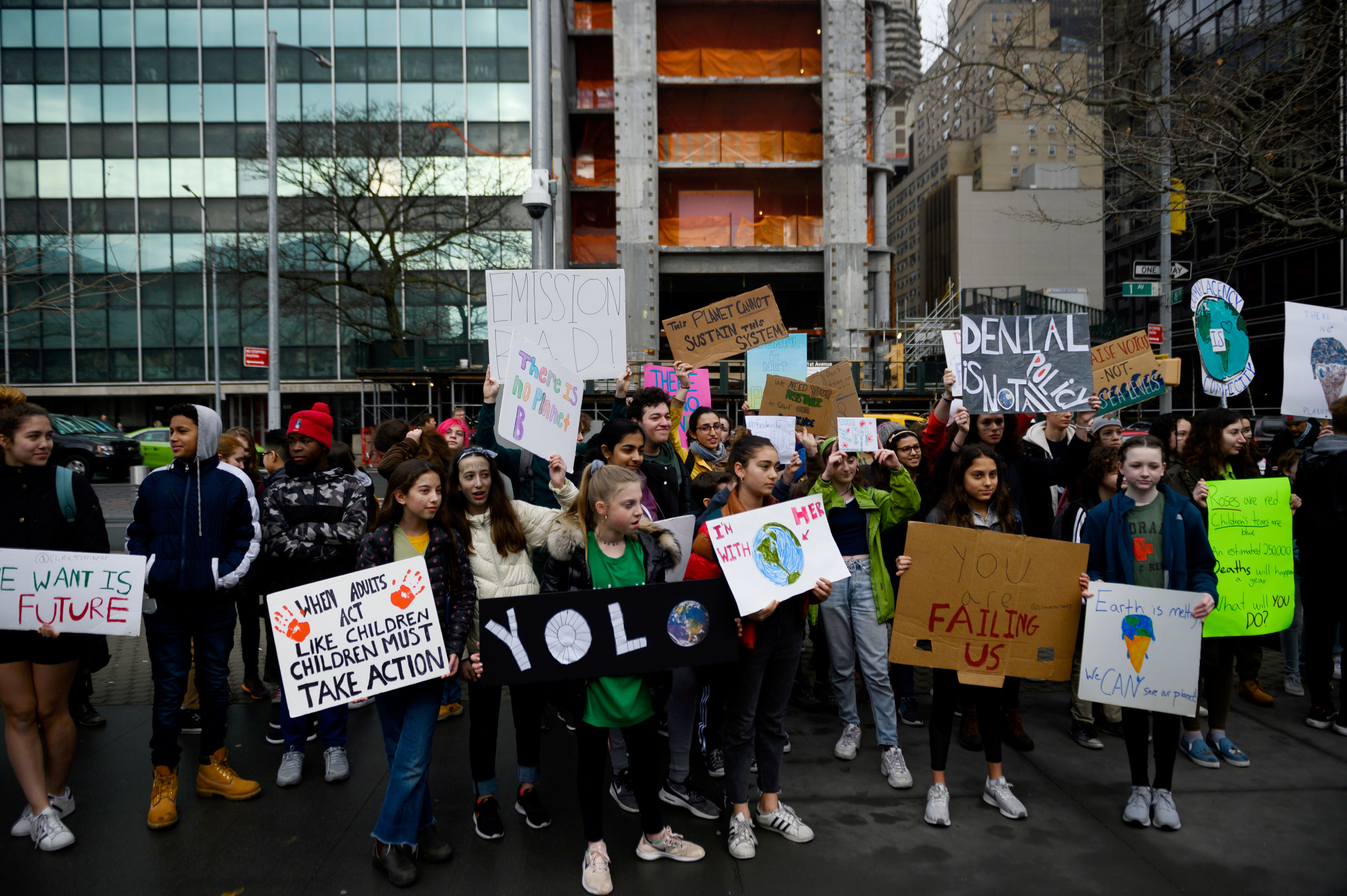 Miles De Estudiantes En Estados Unidos Se Suman A Las Protestas Por El ...