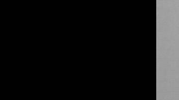 El motorista está detenido, acusado de agresión con agravantes contra un oficial de policía.