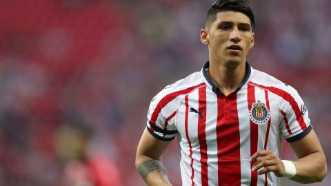 Alan Pulido dejó a las Chivas del Guadalajara.