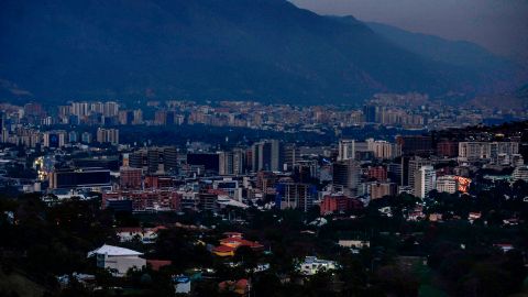 Caracas durante el apagón que continúa el 9 de marzo.