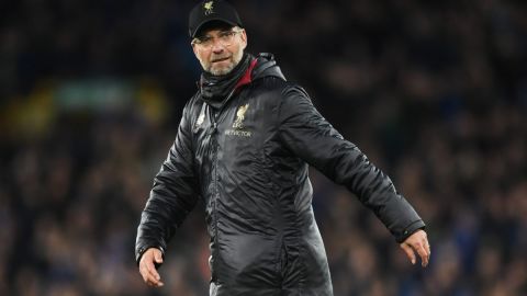 Jurgen Klopp, técnico del Liverpool es una gran posibilidad para ocupar el banquillo del Real Madrid.