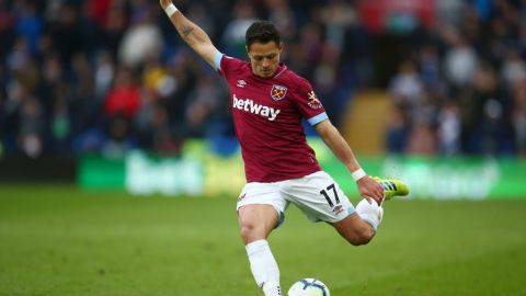 Javier "Chicharito" Hernández fue titular y disputó todo el encuentro