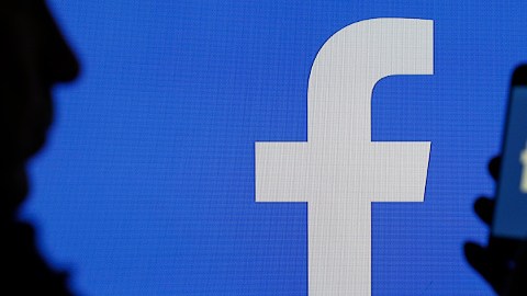 Facebook cuenta con una base de usuarios de 2.700 millones en todo el mundo.