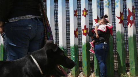 En total son 15 las ciudades mexicanas dentro de las 50 más violentas del mundo presentada por el CCSPJP. (Photo by John Moore/Getty Images)