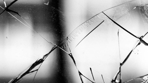 glass-984457_1920