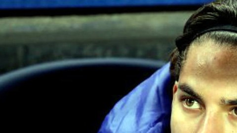 Diego Lainez podría pasar la mayor parte en la banca el resto de la temporada