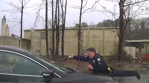 Imágenes de la grabación distribuida por la policía de Little Rock.